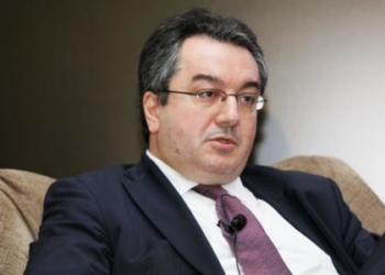 Ηλίας Μόσιαλος: Σημαντική υποεκτίμηση των κρουσμάτων νόσου από κοροναϊό στην Κίνα