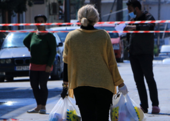 Λάρισα: Θετικά σε κορωνοϊό μόλις 4 από τα 333 άτομα που ελέγχθησαν στον οικισμό Ρομά
